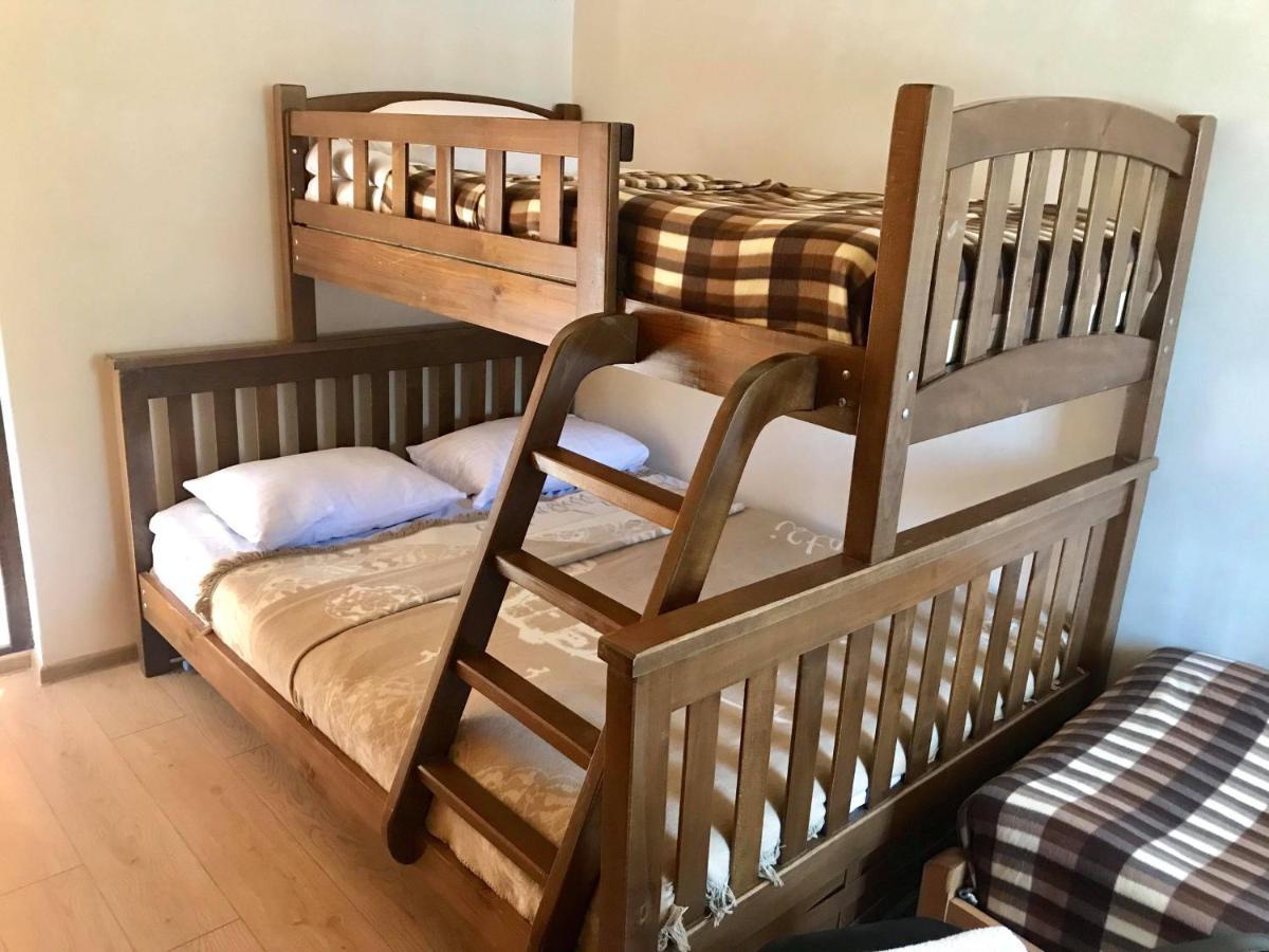 Guest House Gordila Omalo Bagian luar foto