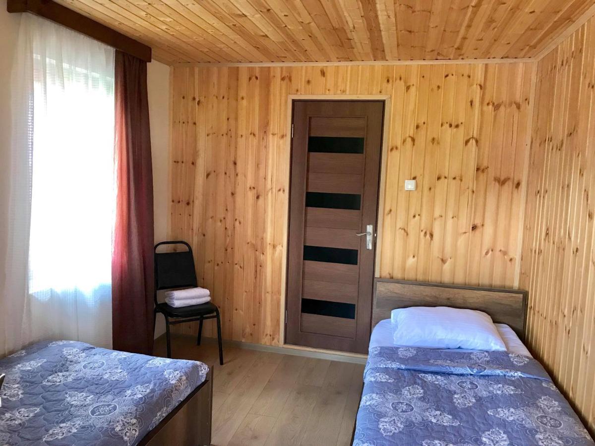 Guest House Gordila Omalo Bagian luar foto